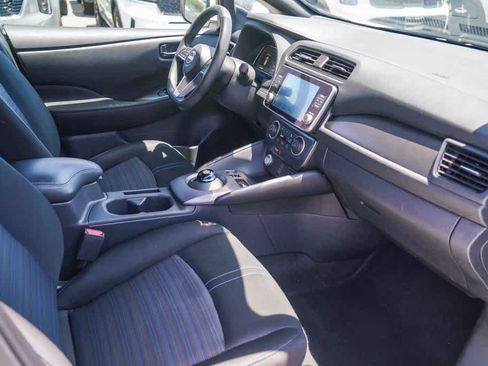 Used 2023 Nissan Leaf S FWD image 15