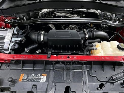 Used 2020 Ford Explorer Platinum w/ Premium Technology Package image 27