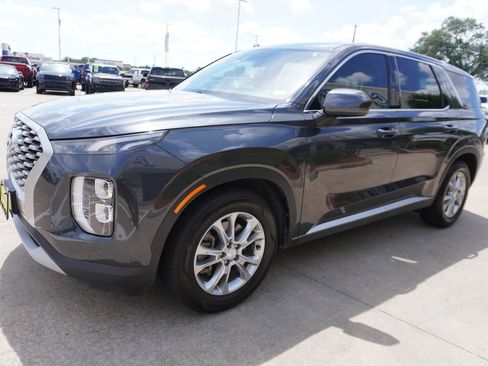Used 2020 Hyundai Palisade SE FWD image 3