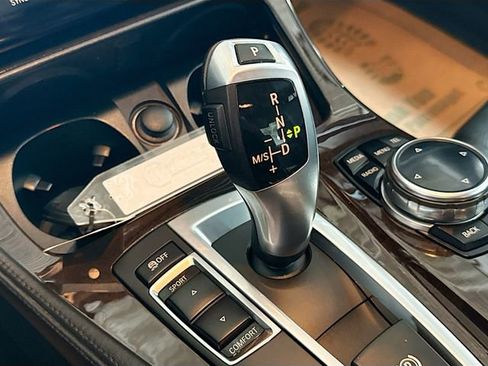 Used 2014 BMW 535i xDrive Sedan image 18