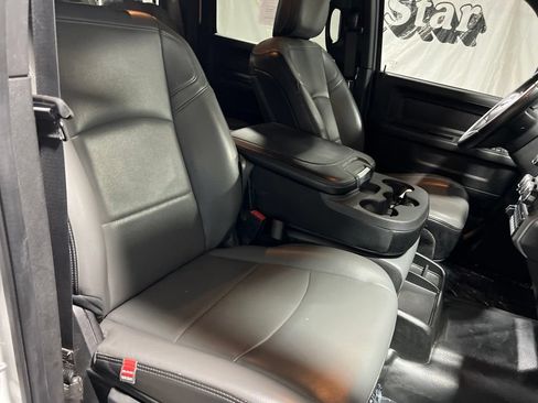 Used 2022 RAM 2500 Tradesman AWD/4WD image 10