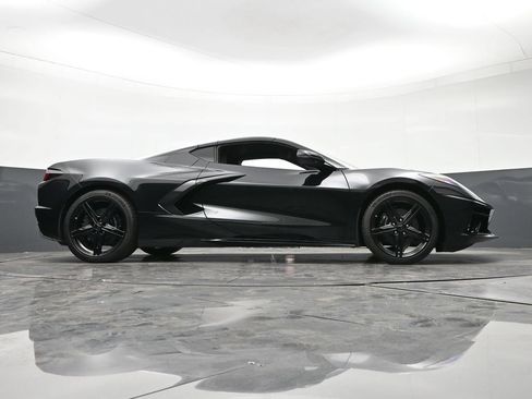 Used 2026 Chevrolet Corvette Stingray Coupe w/ 1LT RWD image 26