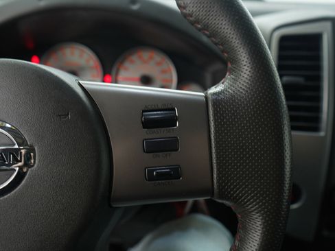 Used 2011 Nissan Xterra PRO-4X w/ Pro-4x Leather Pkg image 25