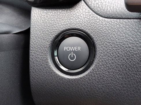 Used 2025 Toyota Camry SE w/ Convenience Package FWD image 29