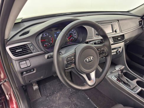 Used 2016 Kia Optima LX image 12