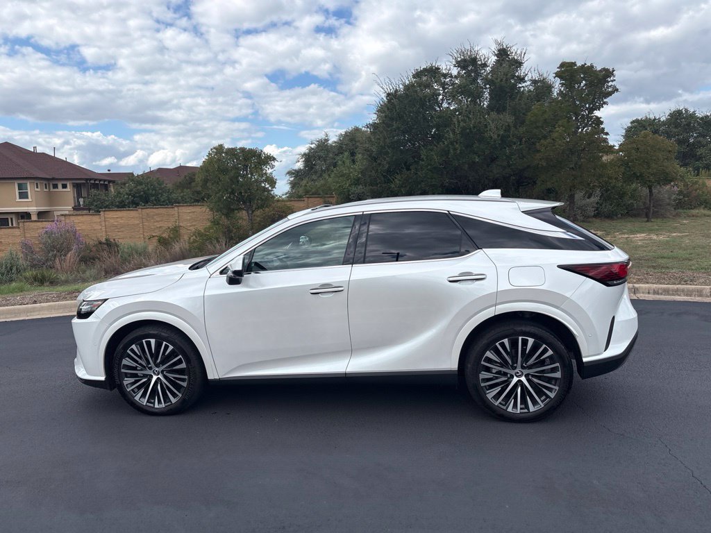 Used 2025 Lexus RX 350 Premium Plus w/ Convenience Package FWD image 2