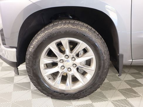 Used 2022 Chevrolet Silverado 1500 LTZ image 16