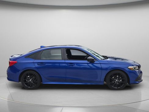 Certified 2024 Honda Civic Sport image 3