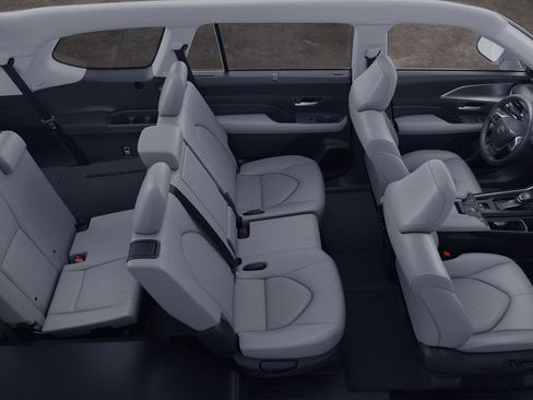 New 2026 Toyota Grand Highlander XLE image 22