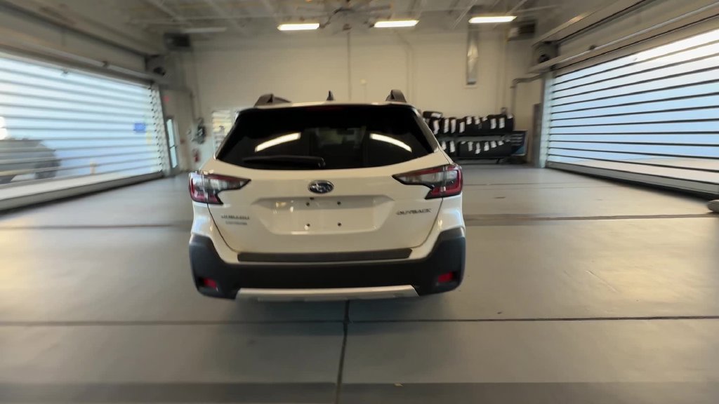 Used 2024 Subaru Outback Limited AWD/4WD image 10