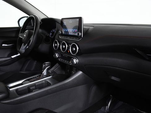 Used 2024 Nissan Sentra SR image 27