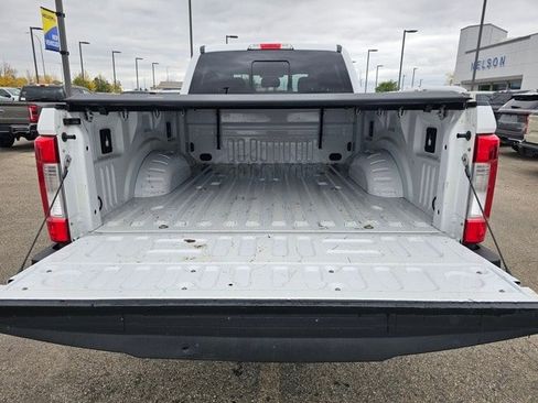 Used 2019 Ford F250 Lariat w/ Lariat Value Package image 10