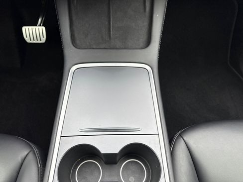 Used 2021 Tesla Model Y Performance AWD/4WD image 23