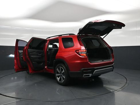 Used 2023 Honda Pilot Elite image 29