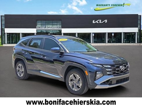 Used 2025 Hyundai Tucson Blue AWD/4WD image 1