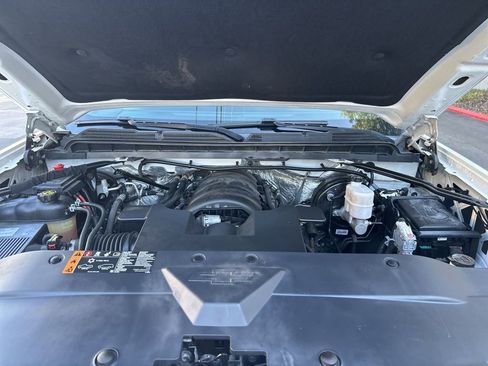 Used 2017 Chevrolet Silverado 1500 LT w/ All Star Edition image 28