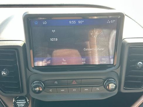 Used 2023 Ford Bronco Sport Outer Banks w/ Tech Package AWD/4WD image 11