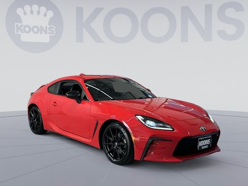 Used 2022 Toyota GR86 Premium image 18