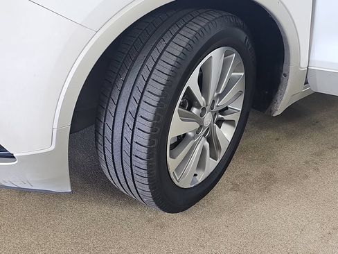 Used 2019 Buick Encore Preferred w/ Safety Package FWD image 37