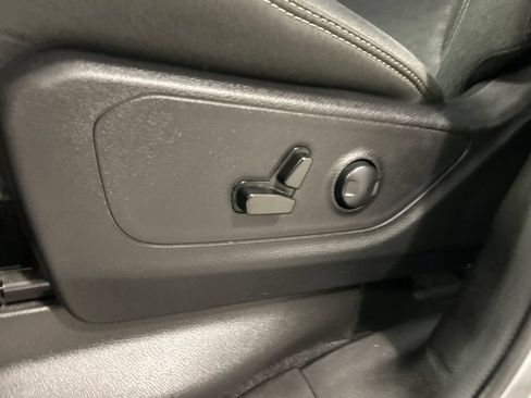 Used 2025 RAM 1500 Lone Star AWD/4WD image 18