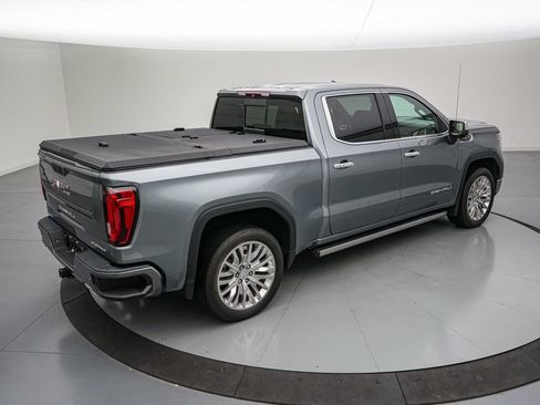 Used 2019 GMC Sierra 1500 Denali w/ Denali Ultimate Package AWD/4WD image 4