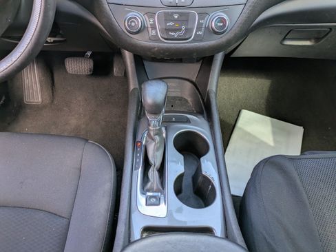 Used 2023 Chevrolet Malibu LS FWD image 18