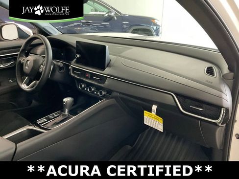 Used 2025 Acura ADX A-Spec image 19