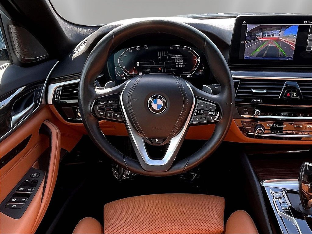 Used 2023 BMW 540i xDrive w/ Premium Package AWD/4WD image 8