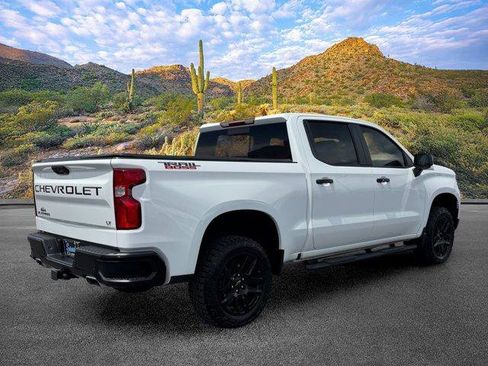 Used 2023 Chevrolet Silverado 1500 LT Trail Boss w/ LT Trail Boss Premium Package AWD/4WD image 4