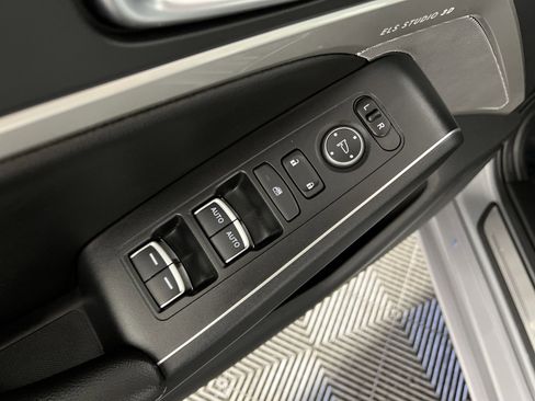 Used 2023 Acura Integra A-Spec image 15