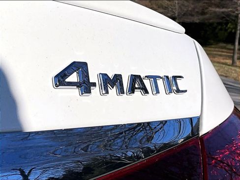 Used 2022 Mercedes-Benz E 350 4MATIC Sedan image 29