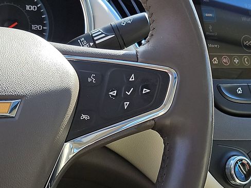 Used 2020 Chevrolet Malibu LT w/ Leather Package image 22