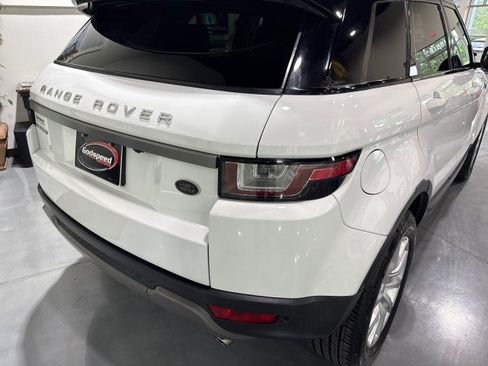 Used 2018 Land Rover Range Rover Evoque SE AWD/4WD image 43