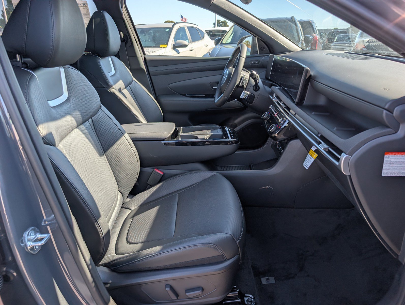 New 2026 Hyundai Tucson Limited AWD/4WD image 9