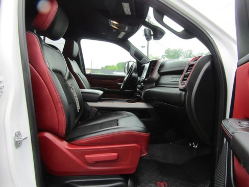 Used 2019 RAM 1500 Rebel w/ Rebel Level 2 Equipment Group AWD/4WD image 12