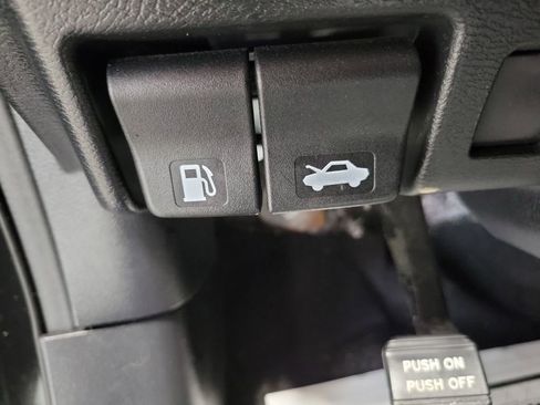 Used 2019 Nissan Murano S image 30