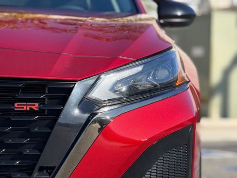 Used 2023 Nissan Altima 2.5 SR w/ SR Premium Package image 13