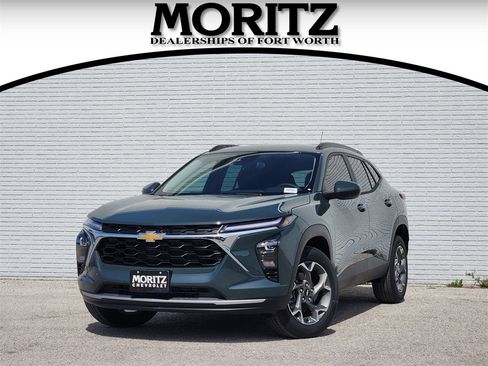 New 2026 Chevrolet Trax LT w/ LT Convenience Package image 1