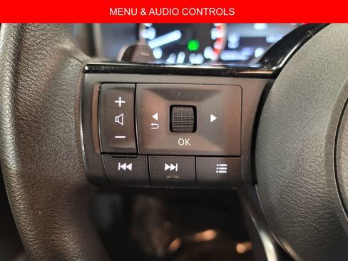 Certified 2023 Nissan Rogue SV image 12