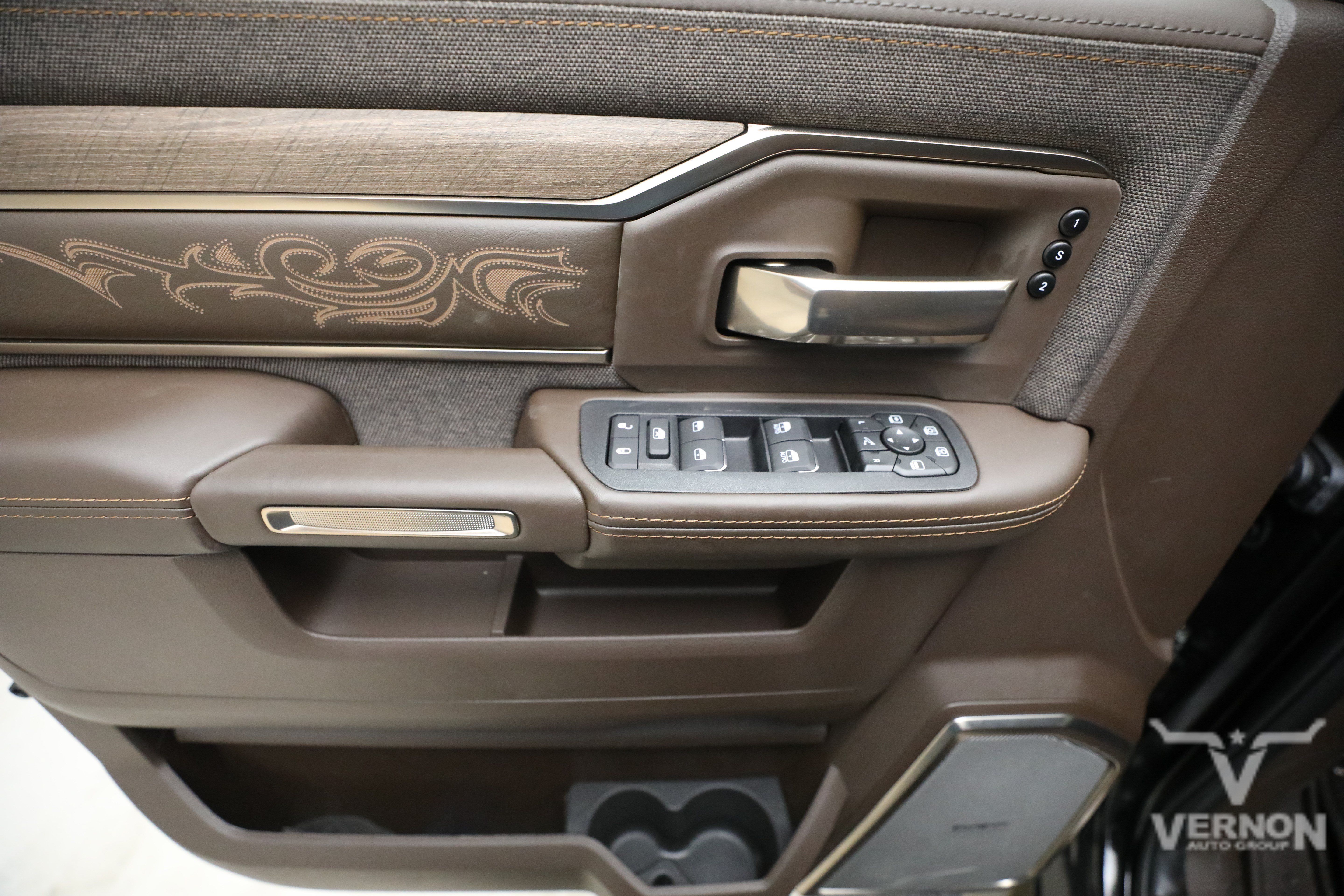 New 2027 RAM 2500 Limited AWD/4WD image 19