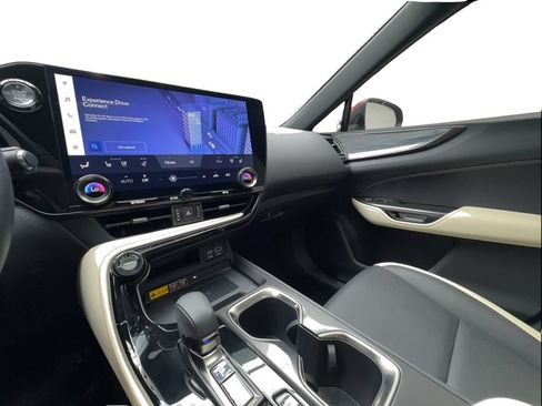 Used 2023 Lexus NX 350 AWD image 42