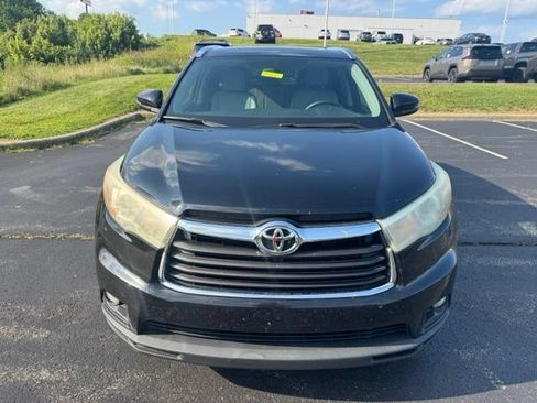 Used 2015 Toyota Highlander XLE AWD/4WD image 8
