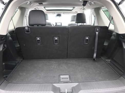 Used 2025 Honda Pilot Touring image 26