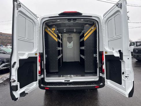 New 2026 Ford Transit 250 148 Medium Roof w/ Exterior Upgrade Package RWD image 9