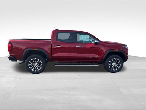 New 2026 GMC Canyon Denali AWD/4WD image 6
