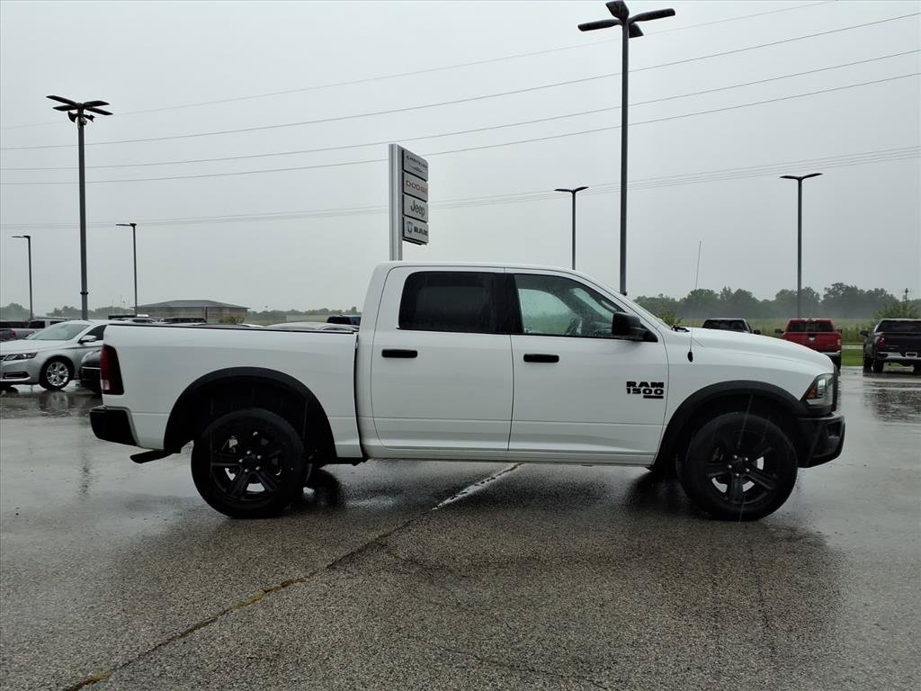 Used 2024 RAM 1500 Warlock RWD image 2
