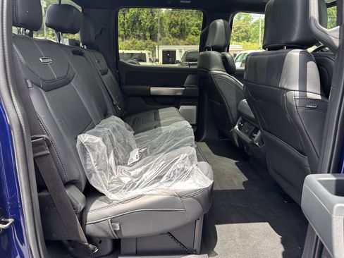 Used 2026 Ford F250 Platinum w/ Tremor Off-Road Package AWD/4WD image 19