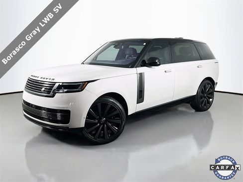 Used 2023 Land Rover Range Rover SV image 1