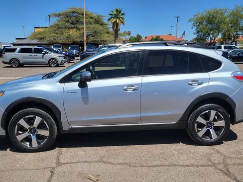 Used 2016 Subaru Crosstrek Touring AWD/4WD image 5