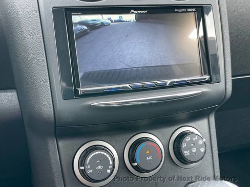 Used 2013 Nissan Rogue S w/ Special Edition Pkg FWD image 18